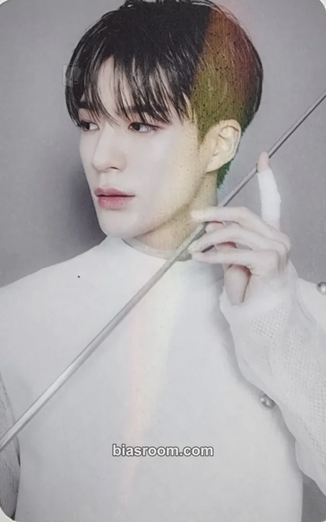 NCT DREAM - Jeno - 2023 Season’s Greetings Other holographic (hologram) pob (pre-order benefit) smtown & store season's greetings