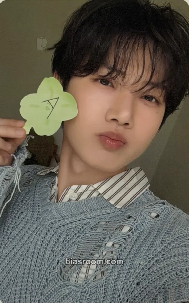 TREASURE - Junkyu - 2026 Season's Greetings - Offstage: Soft days Other season's greetings pob (pre-order benefit) weverse global shop (wvg)