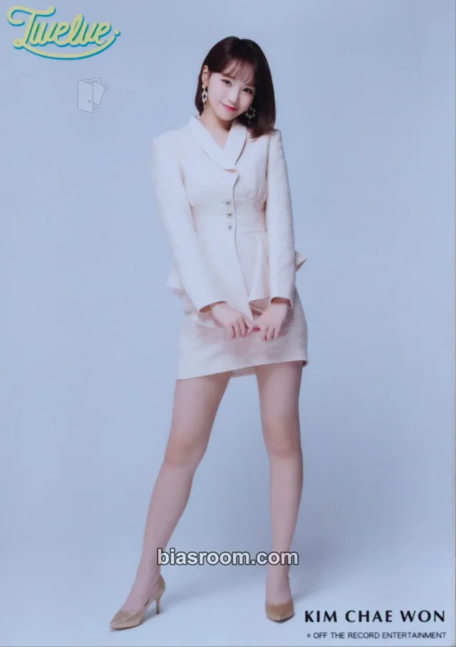 IZ*ONE - Kim Chaewon - Twelve Album photo print random pack A version