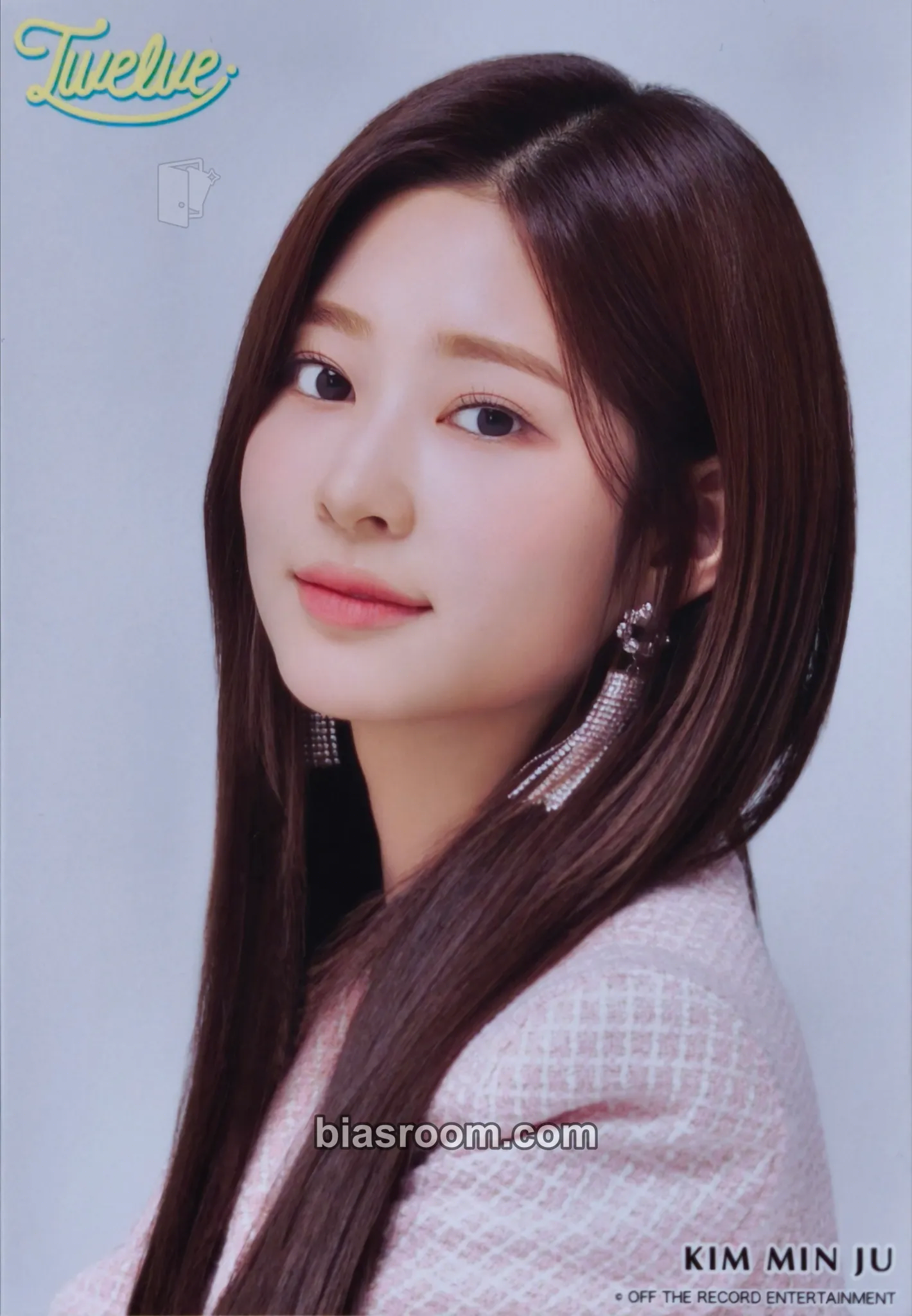 Minju Twelve Photocard - IZ*ONE - IZ*ONE K-pop photocard