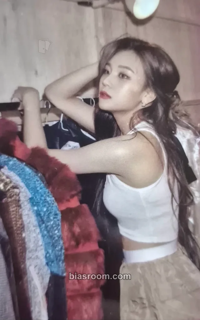 VIVIZ - Umji - VarioUS Album album inclusion photo print plve version