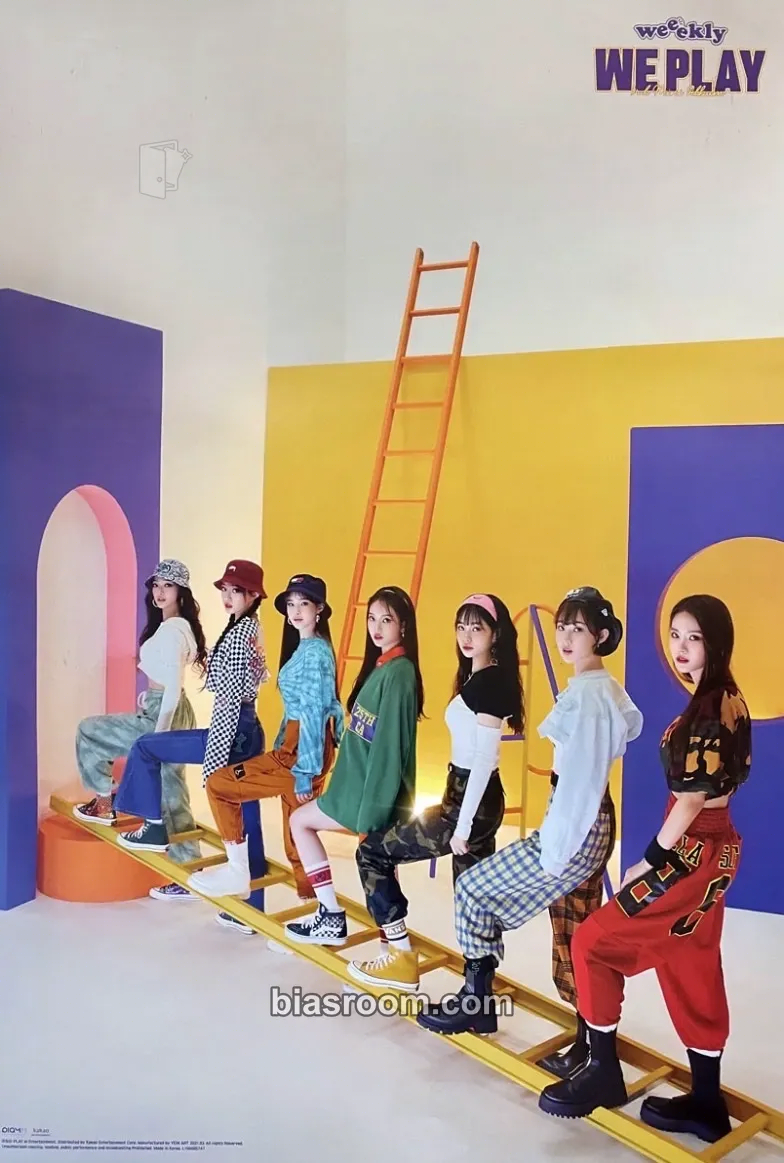 We Play Photocard - Weeekly - Weeekly K-pop photocard