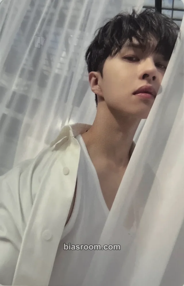 VIXX - Ken - Puzzle Album album photocard pop-up book version
