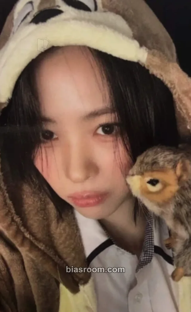 ITZY - Ryujin - Motto Album starriver video call (fancall) round 2
