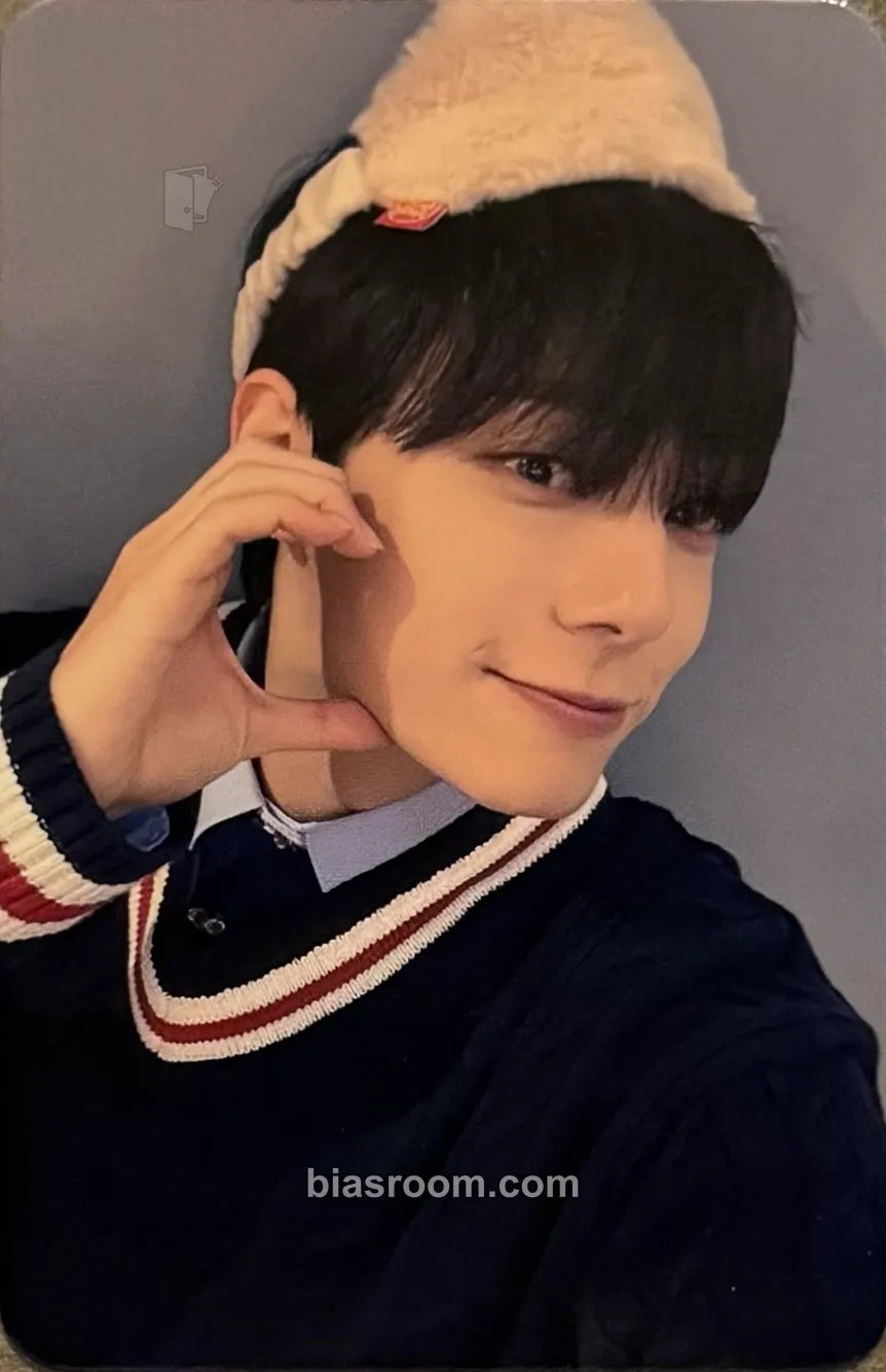 Hwanwoong MALUS Photocard - ONEUS - ONEUS K-pop photocard