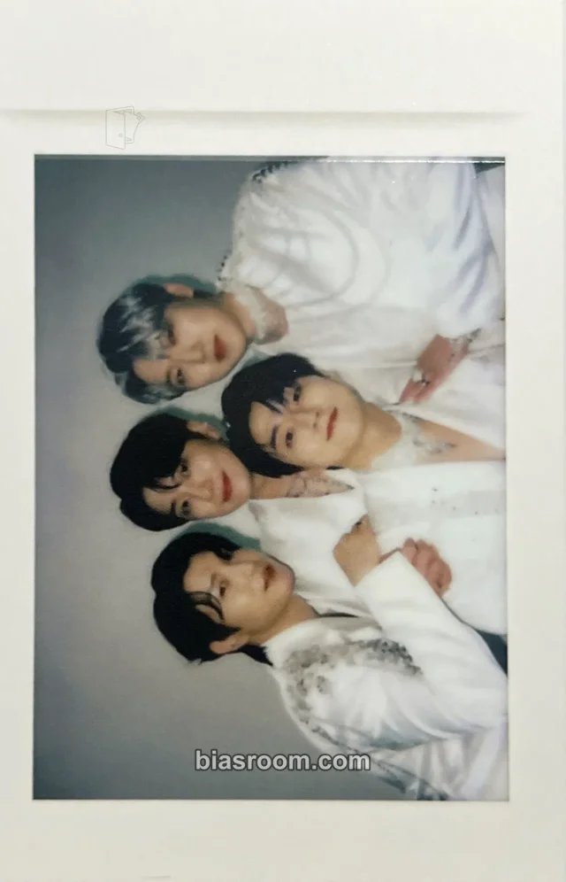 Forestella - The Beginning : World Tree Album polaroid pob (pre-order benefit) moonlight version