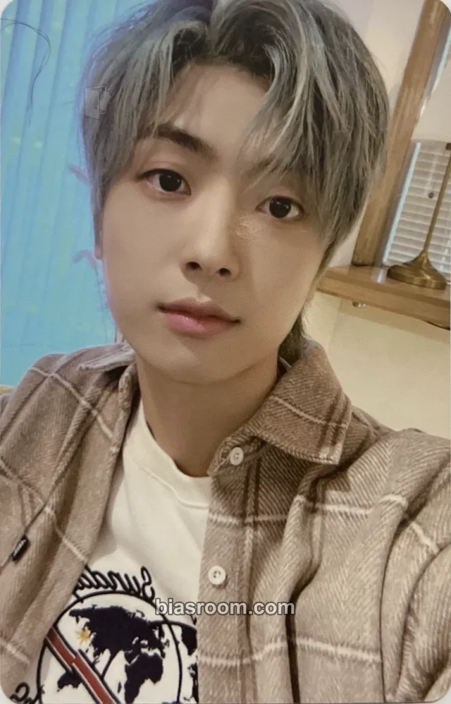 ONEWE - Kanghyun - Studio WE: Live #5 Event concert
