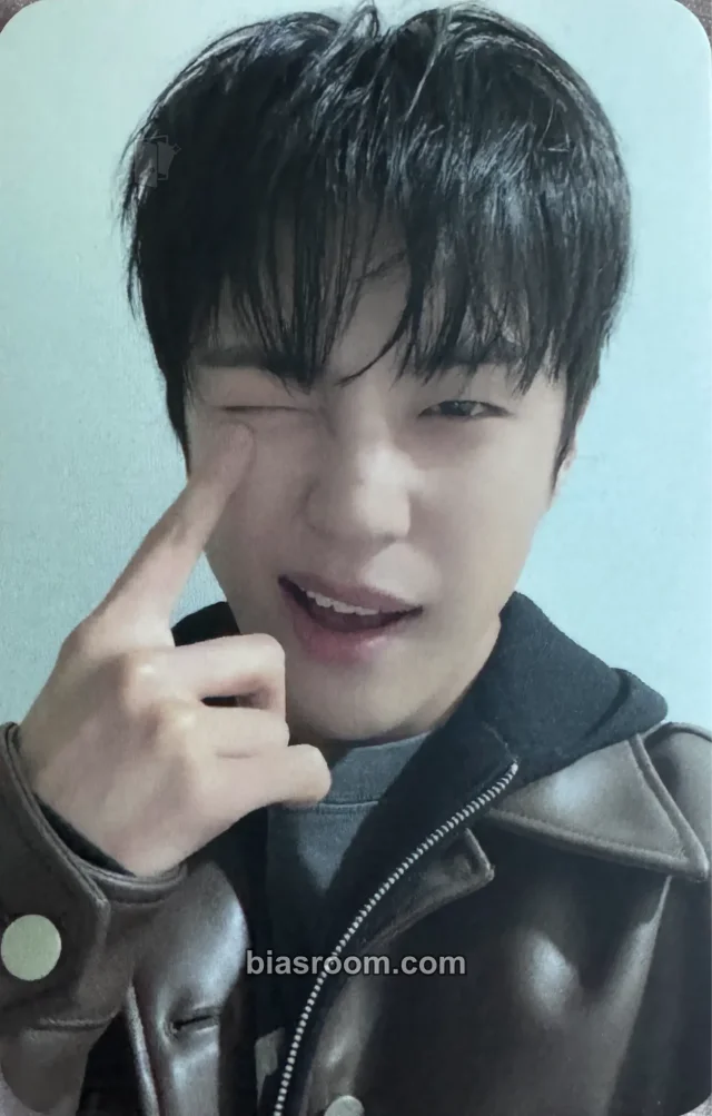 A.C.E - Lee Jiham - Love Before Me Album photo event daily duck