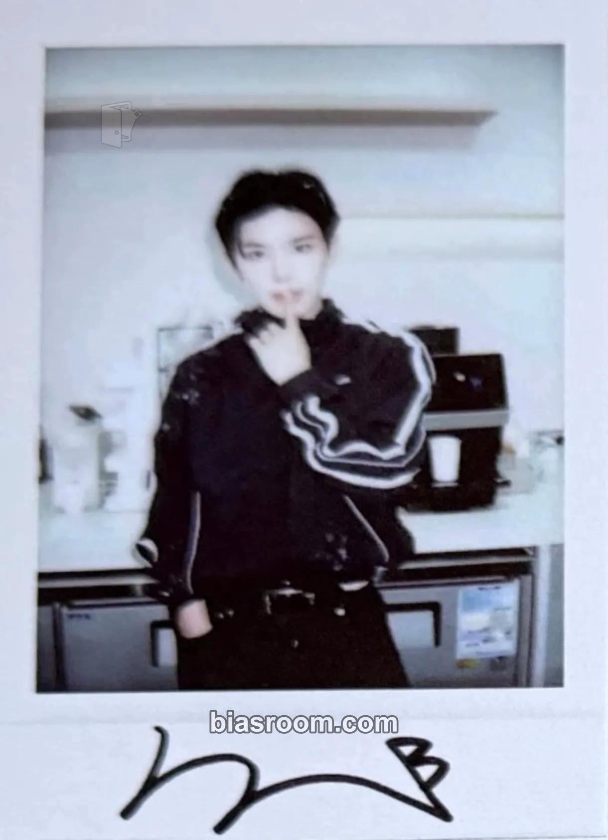 Yichen 1. Got Hooked: An Addictive Symphony Photocard - MODYSSEY - MODYSSEY K-pop photocard