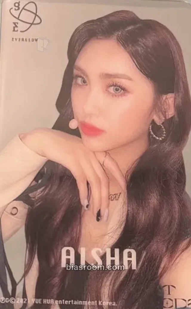 EVERGLOW - Aisha - Last Melody Album tower records japan transparent/translucent pob (pre-order benefit)