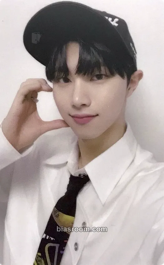 Hyunwoo HOUSE OF TRICKY : Doorbell Ringing Photocard - xikers - xikers K-pop photocard