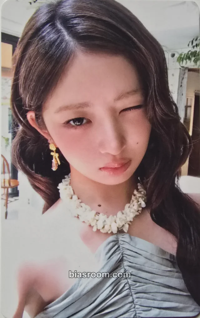 IVE - Rei - Rei x Deling Magazine Other magazine photocard deling magazine