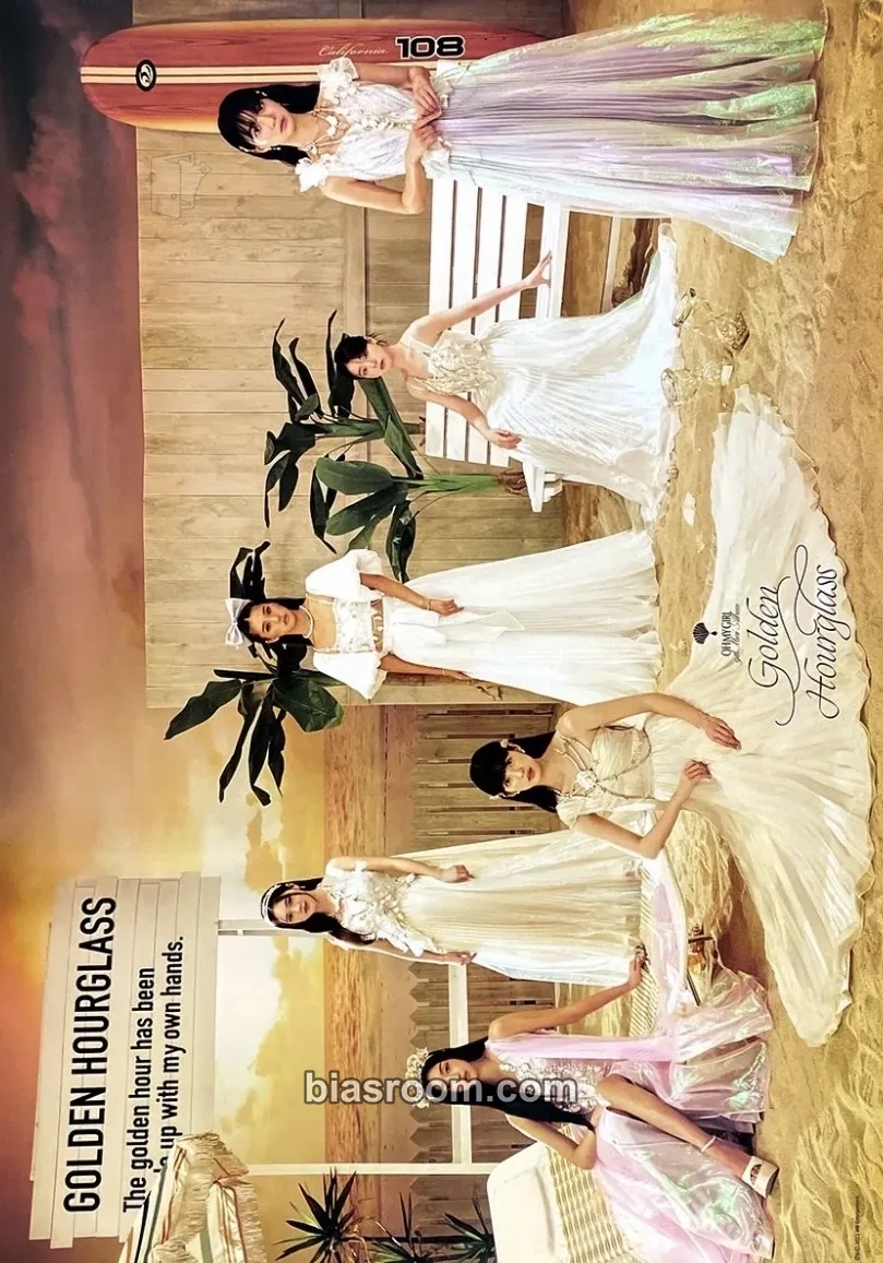 Golden Hourglass Photocard - OH MY GIRL - OH MY GIRL K-pop photocard
