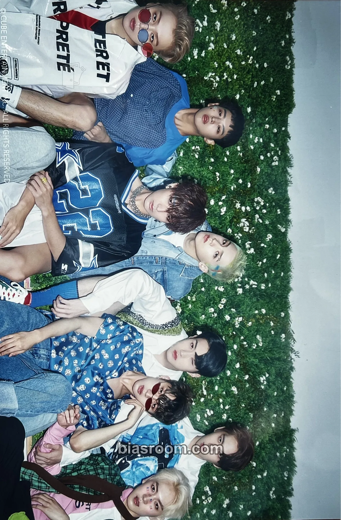 Thumbs Up! Photocard - PENTAGON - PENTAGON K-pop photocard