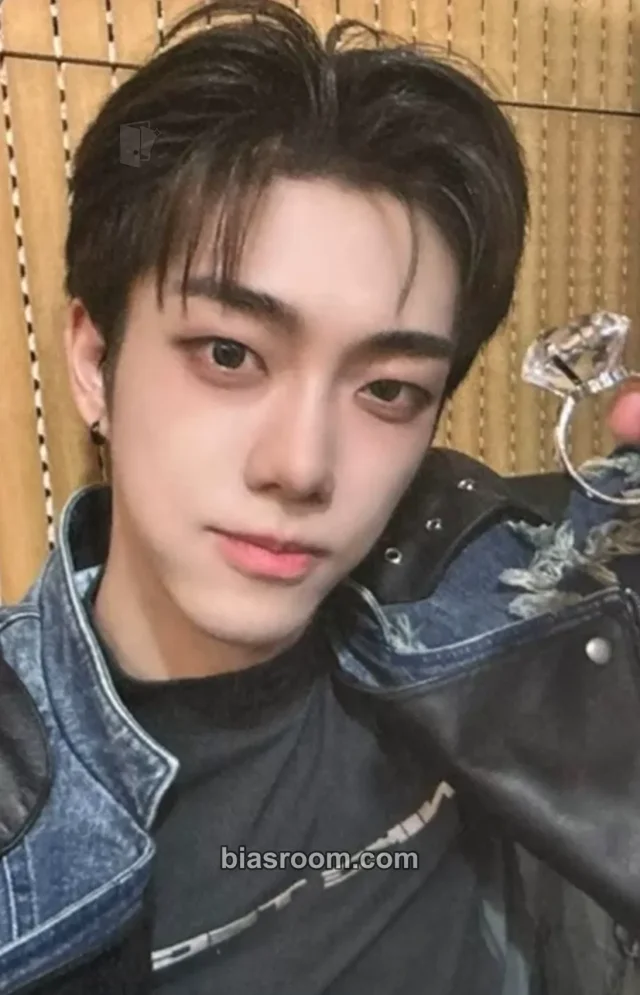 MODYSSEY - Rowan - 1. Got Hooked: An Addictive Symphony Album starriver fansign round 7 offline