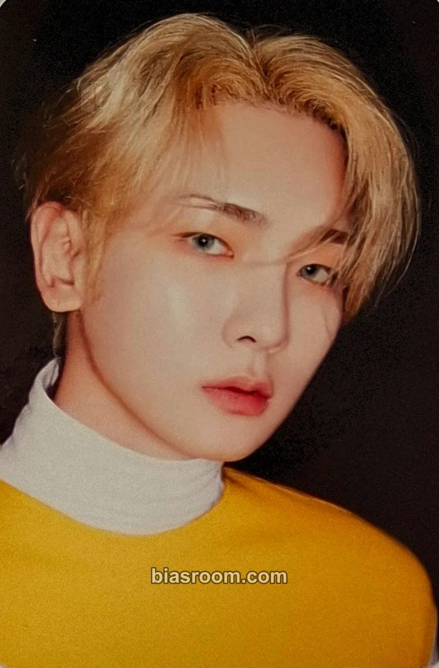 Key Groks in the Keyland Photocard - Key K-pop photocard