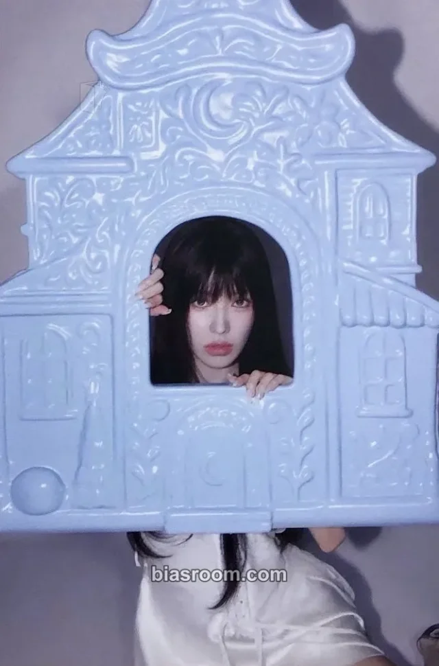 Red Velvet - Wendy - Cerulean Verge Album B version album inclusion photobook version mini poster solo album