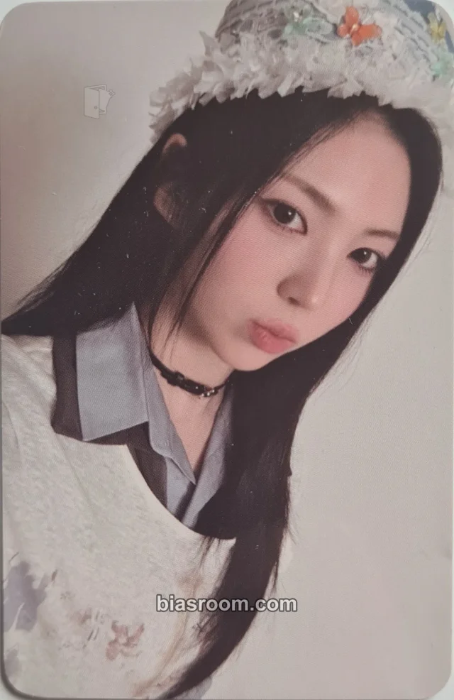ifeye - Meu - As If Album album photocard jewel case version
