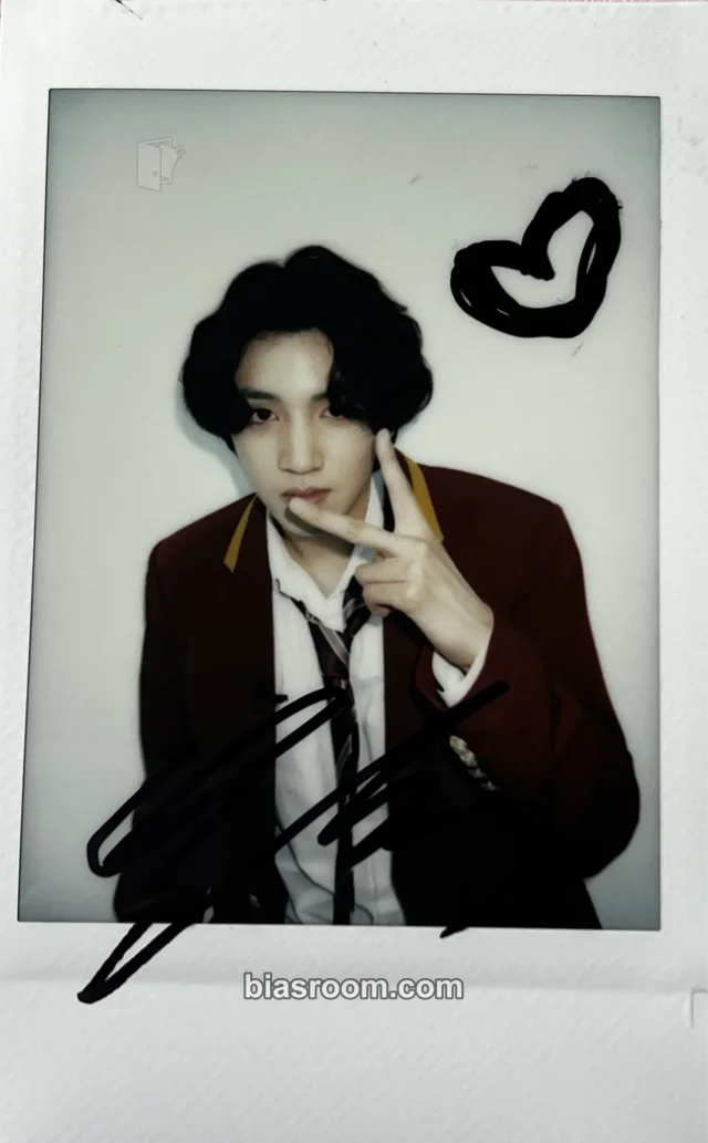 PENTAGON - Wooseok - SUM(ME:R) Album entrance / attendance benefit album live showcase polaroid autographed showcase