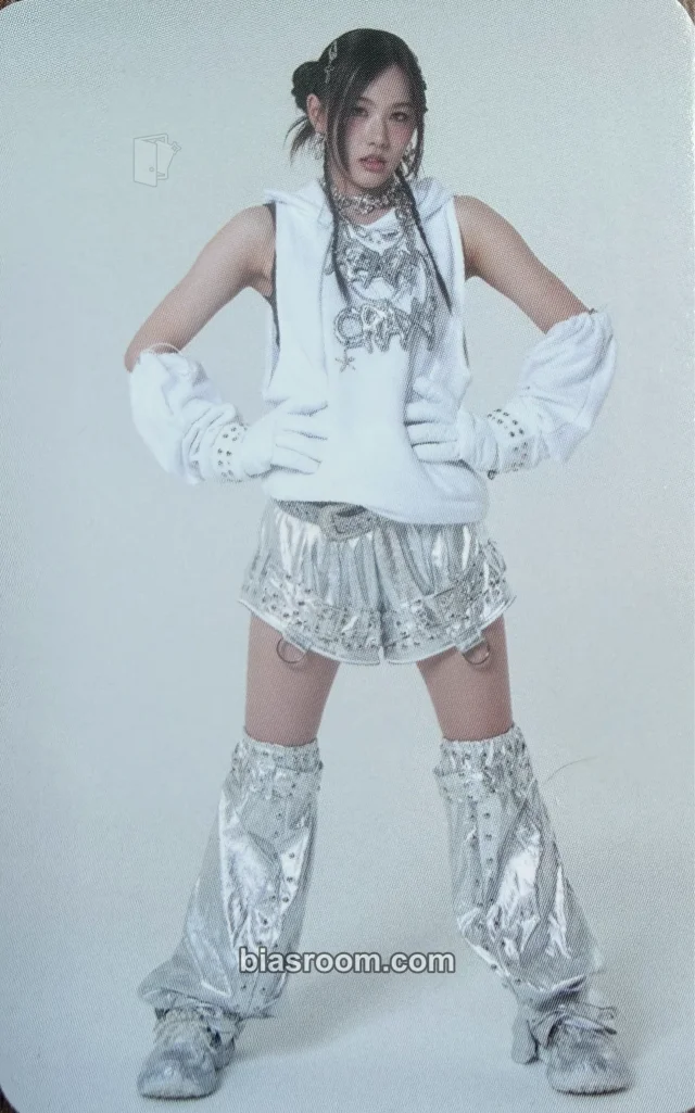 Craxy - Hyejin - RE_ Album jewel case version album photocard