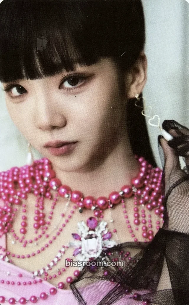 Craxy - ChaeY - XX Album album photocard nemo version