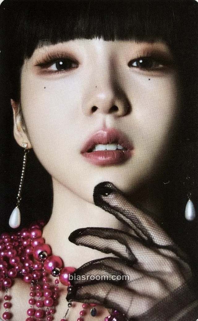 Craxy - ChaeY - XX Album album photocard nemo version