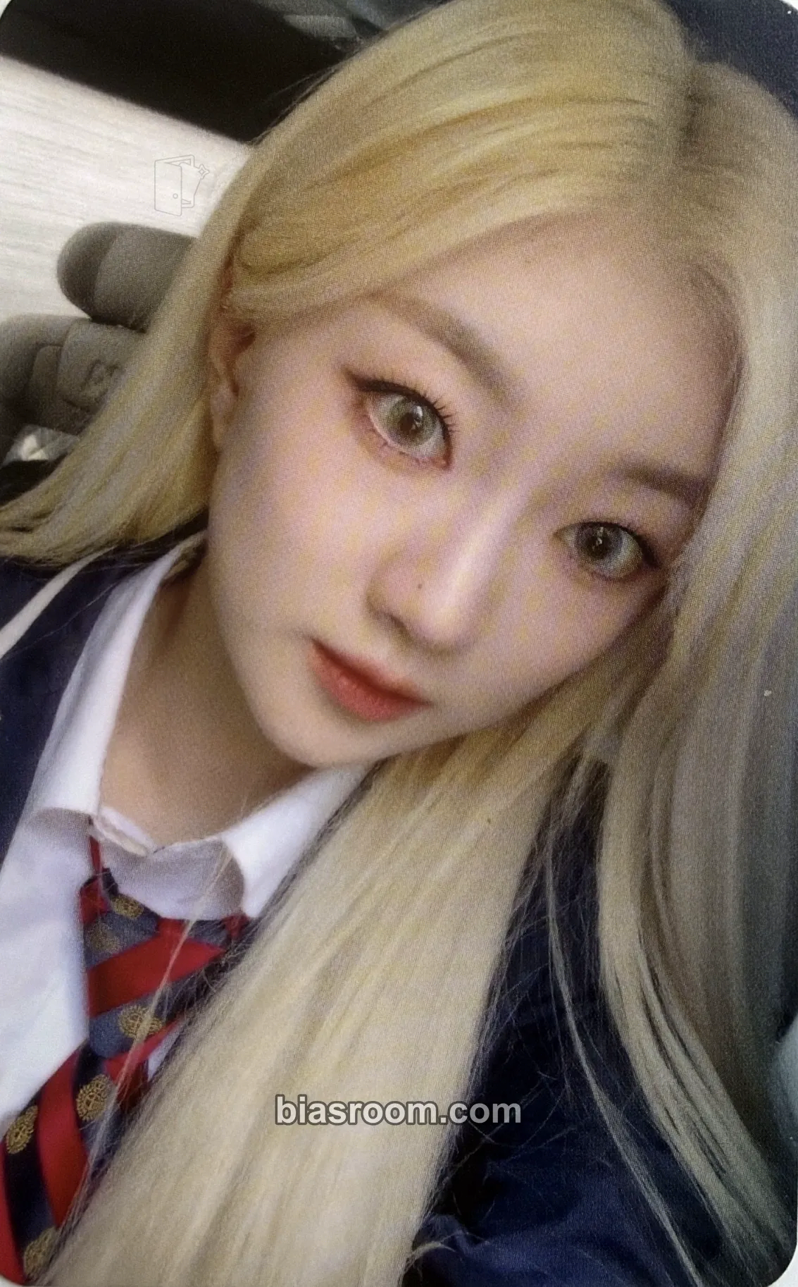 Karin XX Photocard - Craxy - Craxy K-pop photocard
