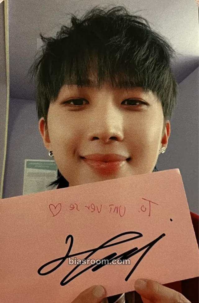 PENTAGON - Hui - SUM(ME:R) Album entrance / attendance benefit pre-recording autographed broadcast
