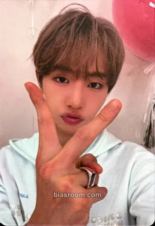 DRIPPIN - Hyeop - Doogeundae Album kissent lucky draw (LD) fansign