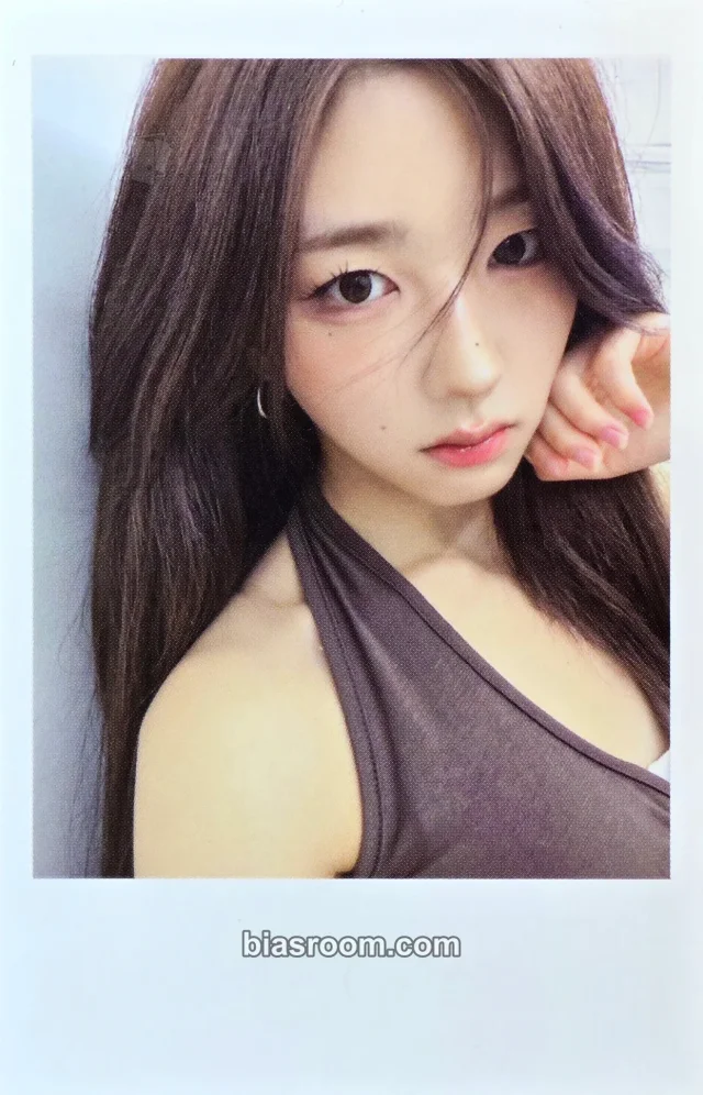 tripleS - Sohyun - LOVE&POP pt.1 Album k-monstar video call (fancall) round 1 polaroid