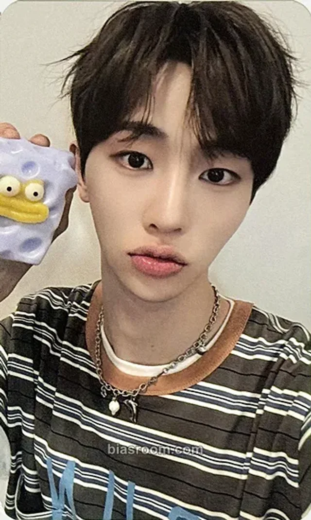 DRIPPIN - Hyeop - Doogeundae Album joeun music fansign entrance / attendance benefit