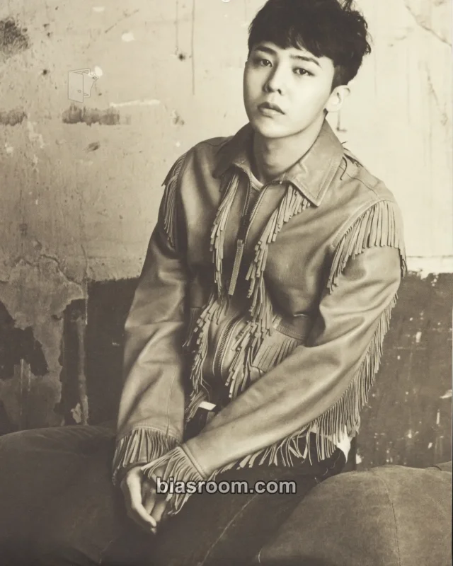 BIGBANG - G-Dragon - 2015 Welcoming Collection DVD Other calendar japanese version