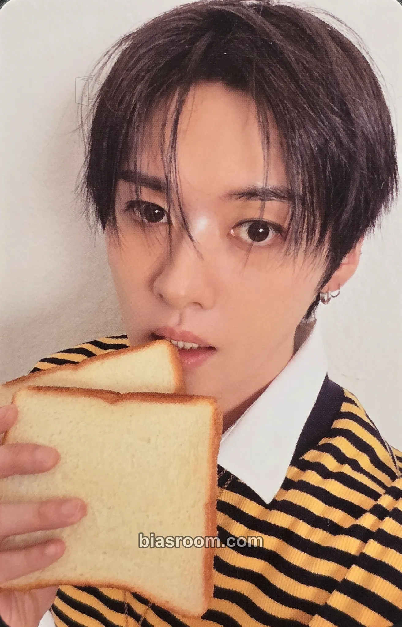 Lee Know This & That Photocard - Stray Kids - Stray Kids K-pop photocard