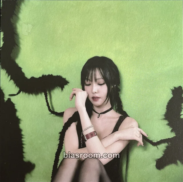 Yuju - Yuju - First love is a curse Album album inclusion postcard item set love version