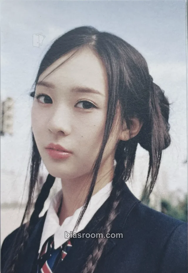 tripleS - Soomin - Mujuk Album album inclusion postcard item set qr version