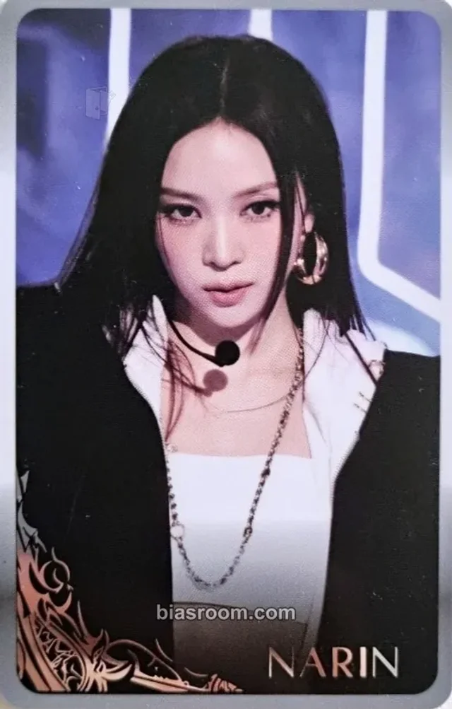 MEOVV - Narin - BITE NOW Album higher special stage stage photo