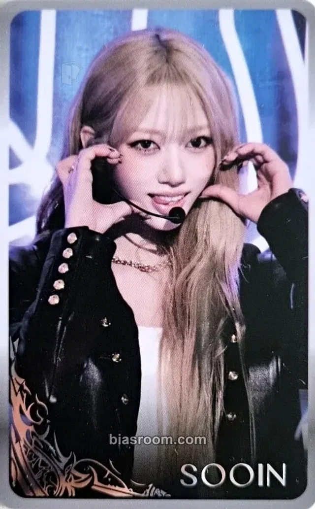MEOVV - Sooin - BITE NOW Album higher stage photo special stage