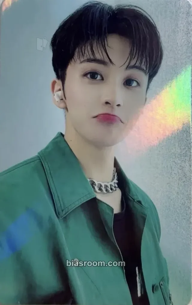 NCT DREAM - Mark - ISTJ Album kmstation special event holographic (hologram)