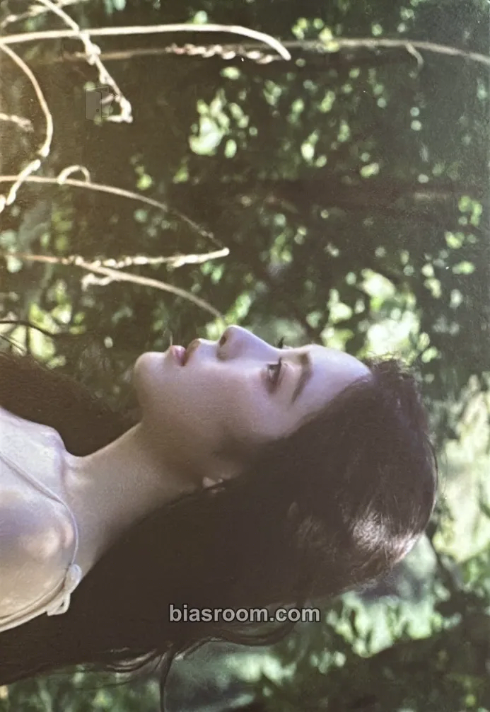 Irene Like A Flower Photocard - Red Velvet - Red Velvet K-pop photocard