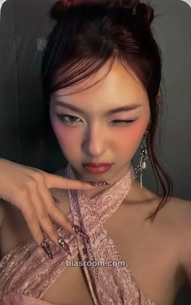 BABYMONSTER - Chiquita - CHOOM Album musicplant (music plant) video call (fancall) purchase benefit