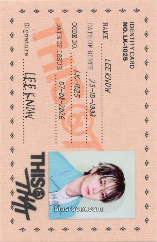 Lee Know This & That Photocard - Stray Kids - Stray Kids K-pop photocard