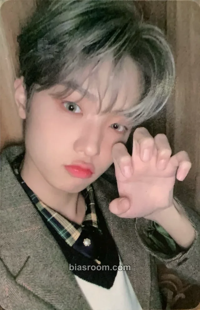 MIRAE - Dongpyo - Marvelous Album album photocard academy version