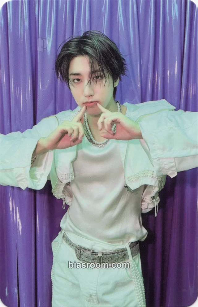 Stray Kids - HAN - This & That Album retail exclusive barnes & noble (b&n)