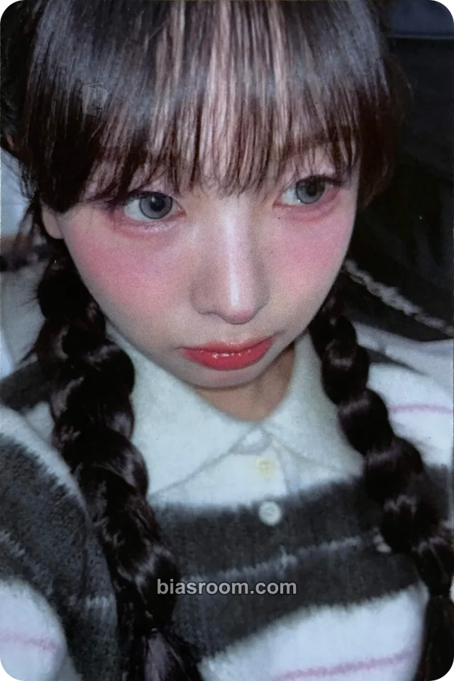 NOTES - Gahyun - NOTES 1st Single [PAGE 1] Album album photocard