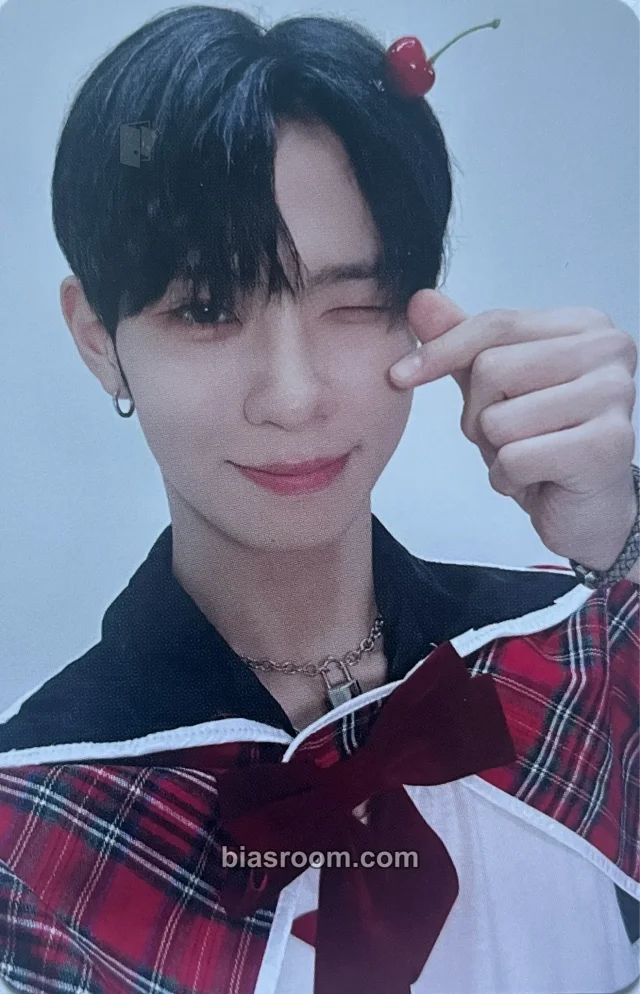 TIOT - Hong Keonhee - Frame the Blueprint : Prelude to Possibilities Album makestar video call (fancall) round 1