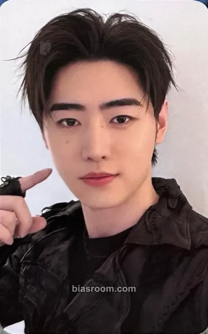 Sunghoon World Tour 'Blood Saga' Photocard - ENHYPEN - ENHYPEN K-pop photocard