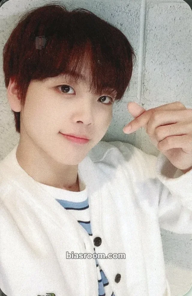 CRAVITY - Hyeongjun - HIDEOUT: THE NEW DAY WE STEP INTO - SEASON 2 Album mymusictaste (mmt) round 2 video call (fancall)