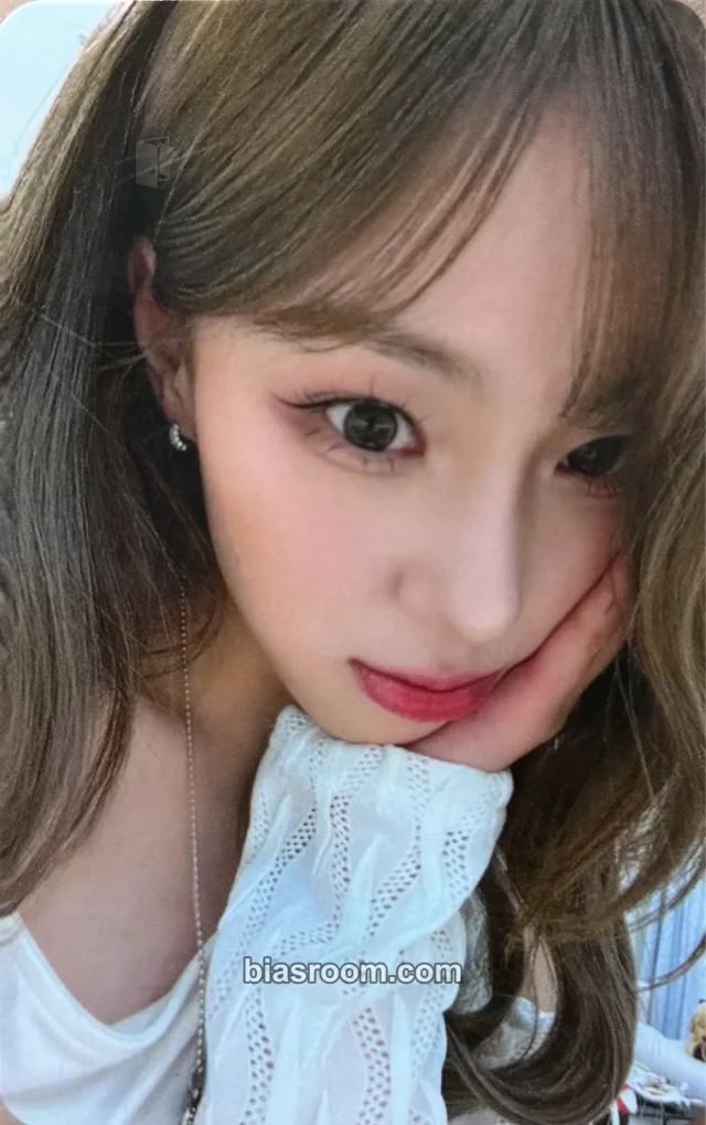 Kep1er - Chaehyun - Crack Code Album shanghai pob (pre-order benefit) A version fansign
