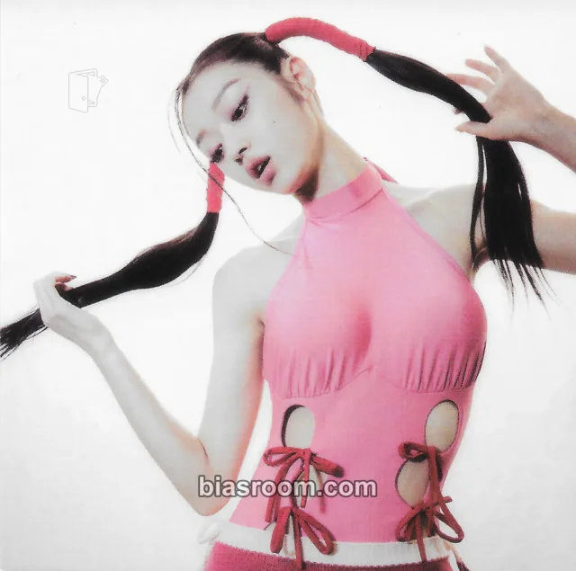 OH MY GIRL - YooA - SELFISH Album postcard item set kit inclusion KiT/kihno version