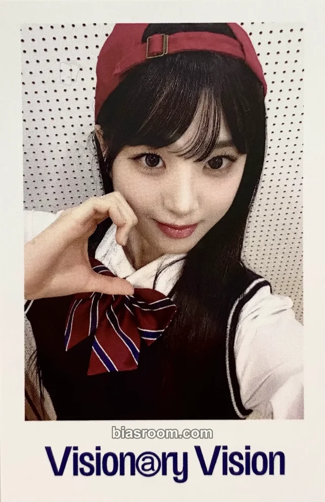 tripleS - Jiyeon - Performante Album everline round 16 video call (fancall) fansign polaroid